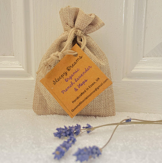 Lavender Hops Sleep Pouch: Organic Aromatherapy Gift Set
