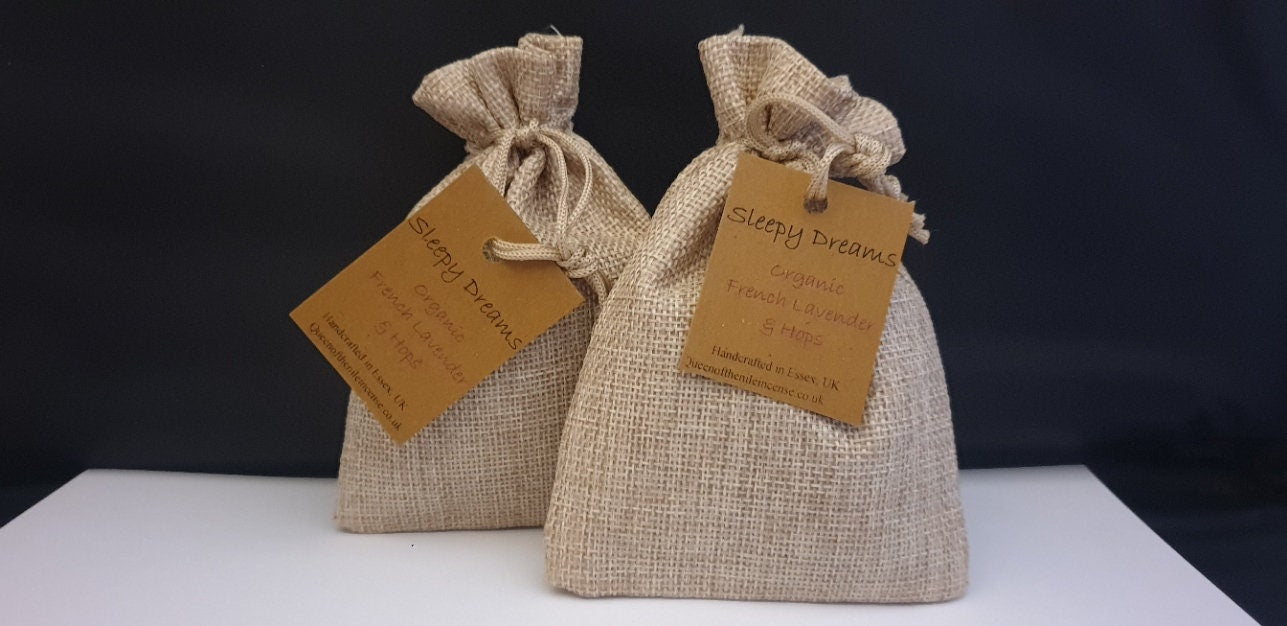 Lavender Hops Sleep Pouch: Organic Aromatherapy Gift Set